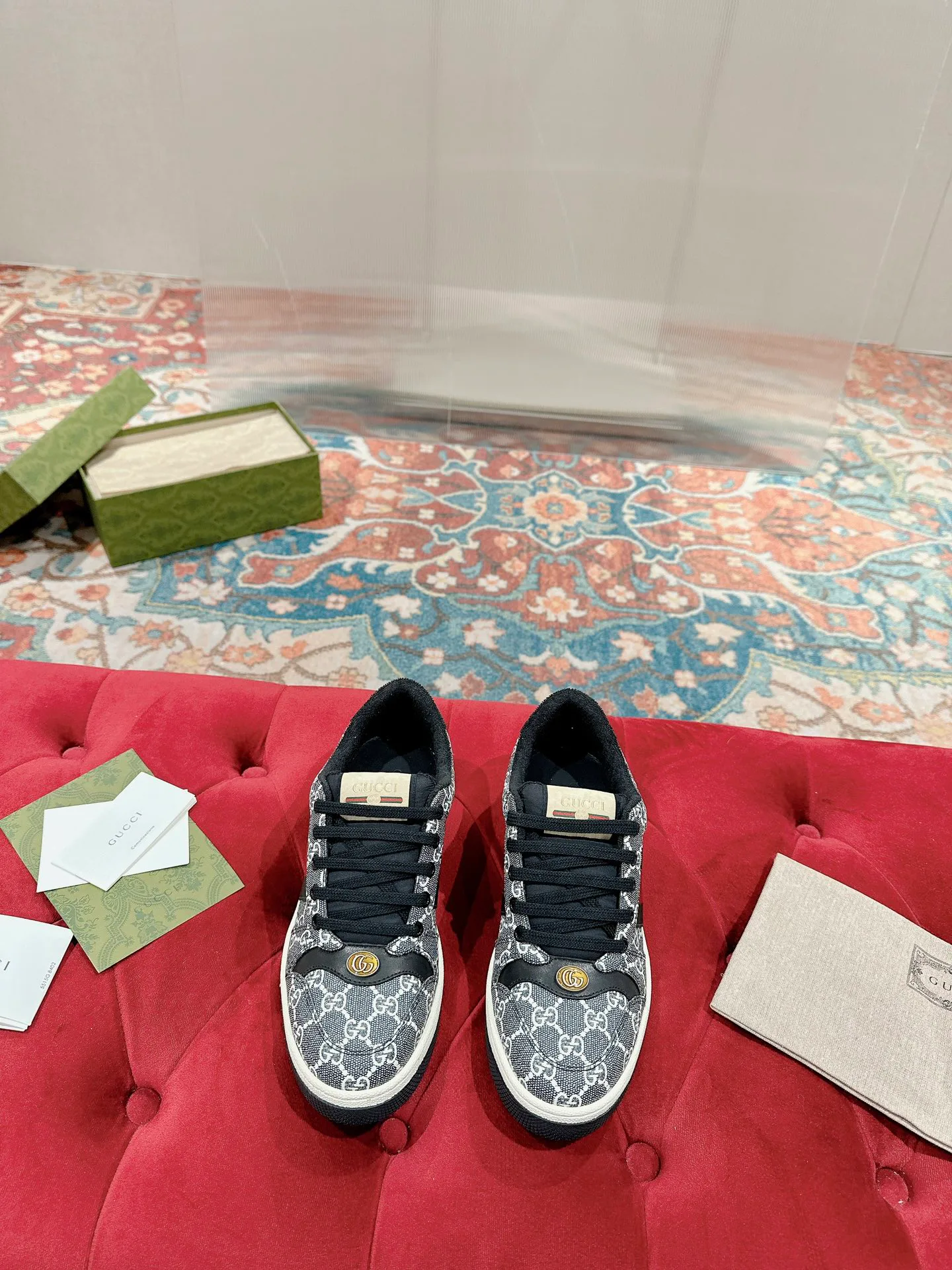 Кроссовки Мужские Gucci 17956693