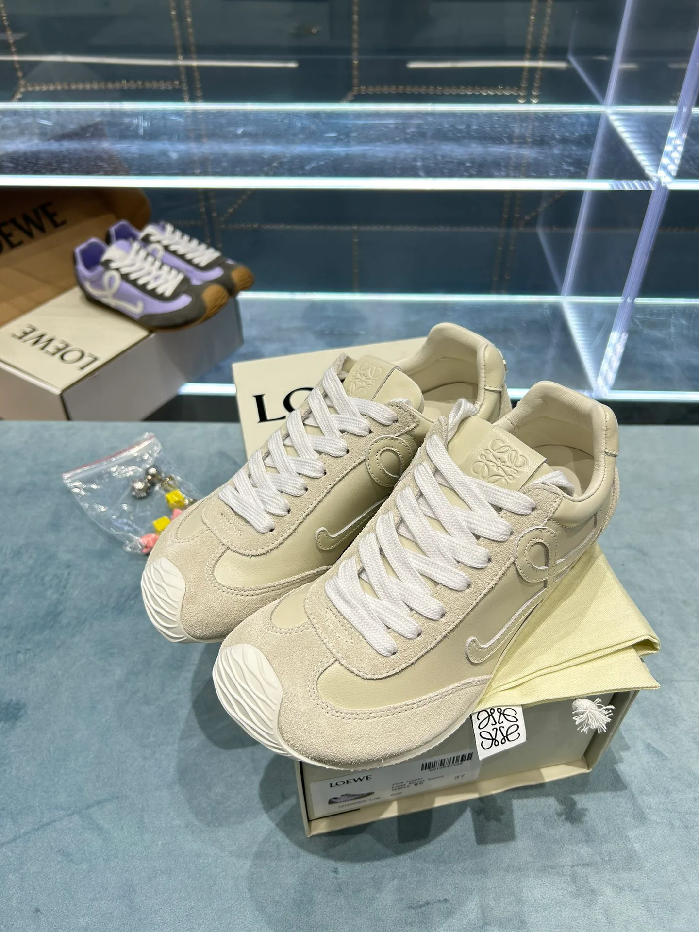 Кроссовки Женские Loewe 35266