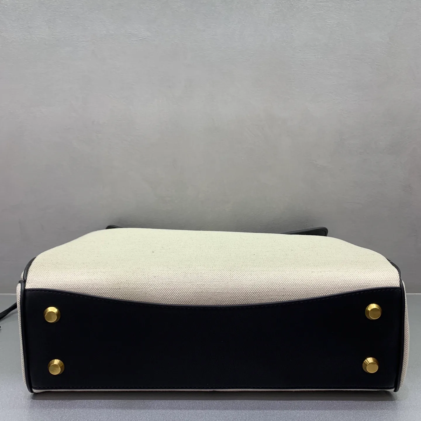 Классические Сумки Женские Balenciaga 18136004