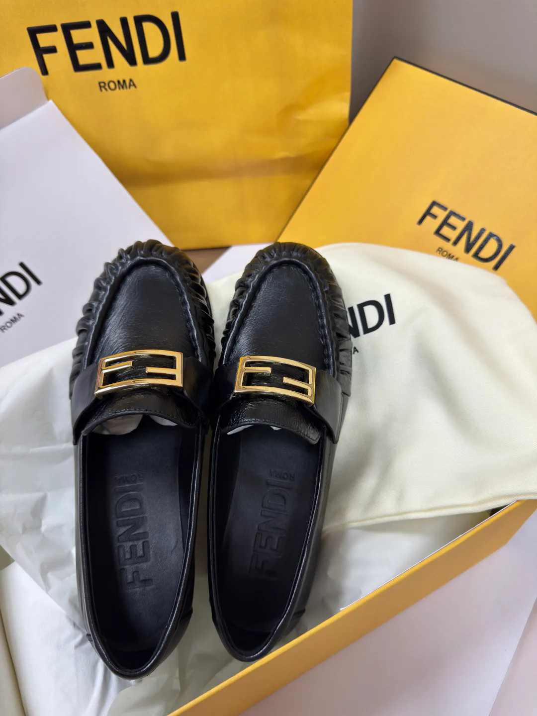 Лоферы И Мокасины Женские Fendi 394632