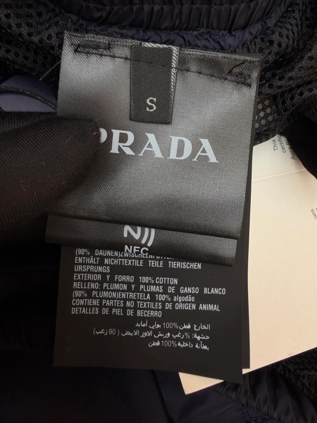 Шорты Мужские Prada 17527093