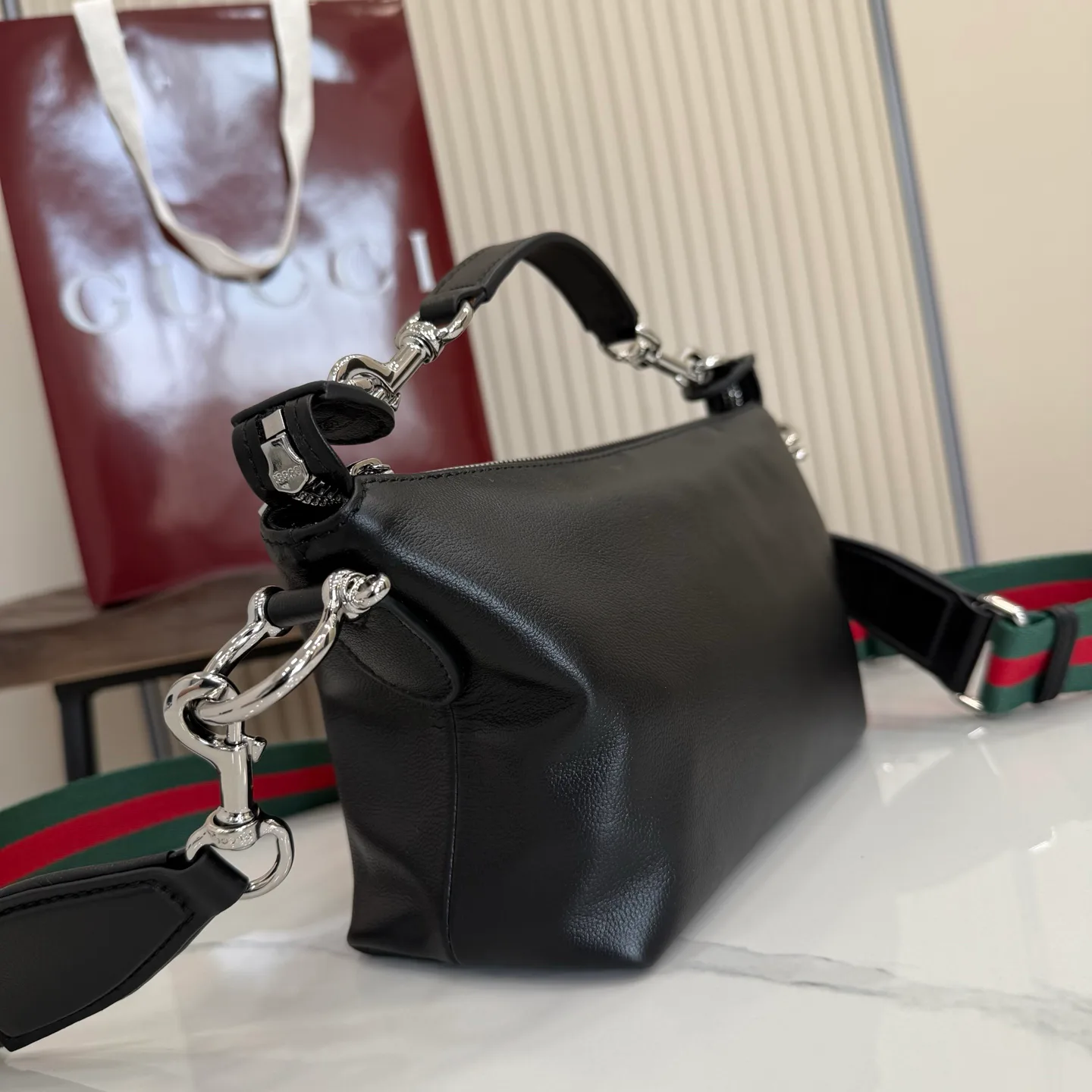 Классические Сумки Женские Gucci 11704048