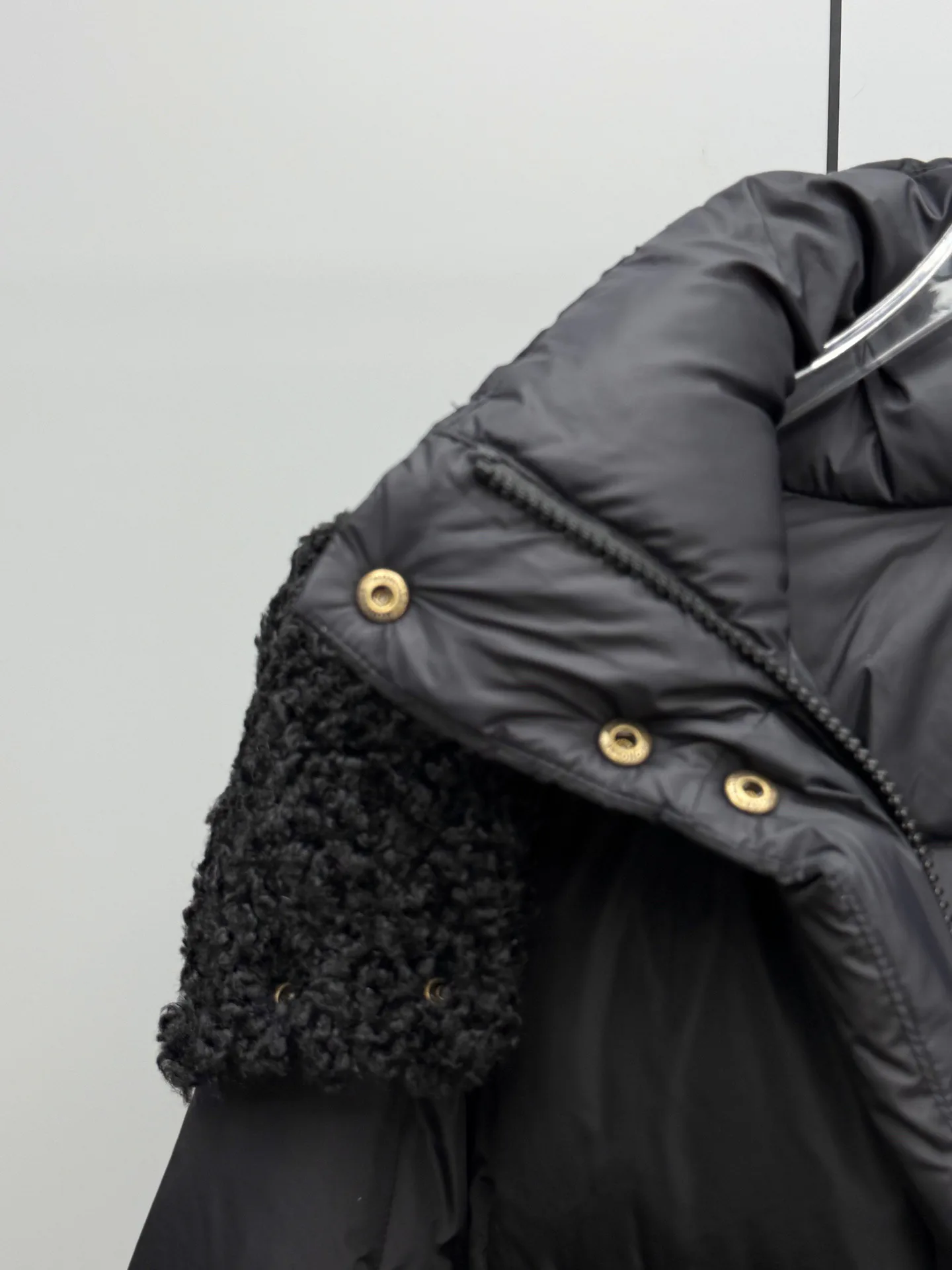 Куртки И Пуховики Женские Moncler 20137739