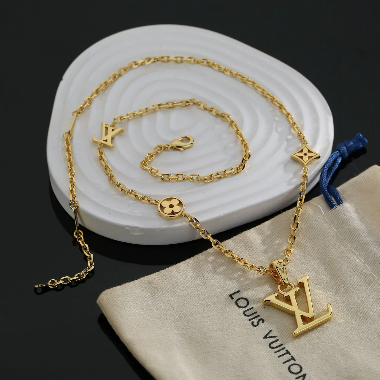 Бижутерия Louis Vuitton 225264