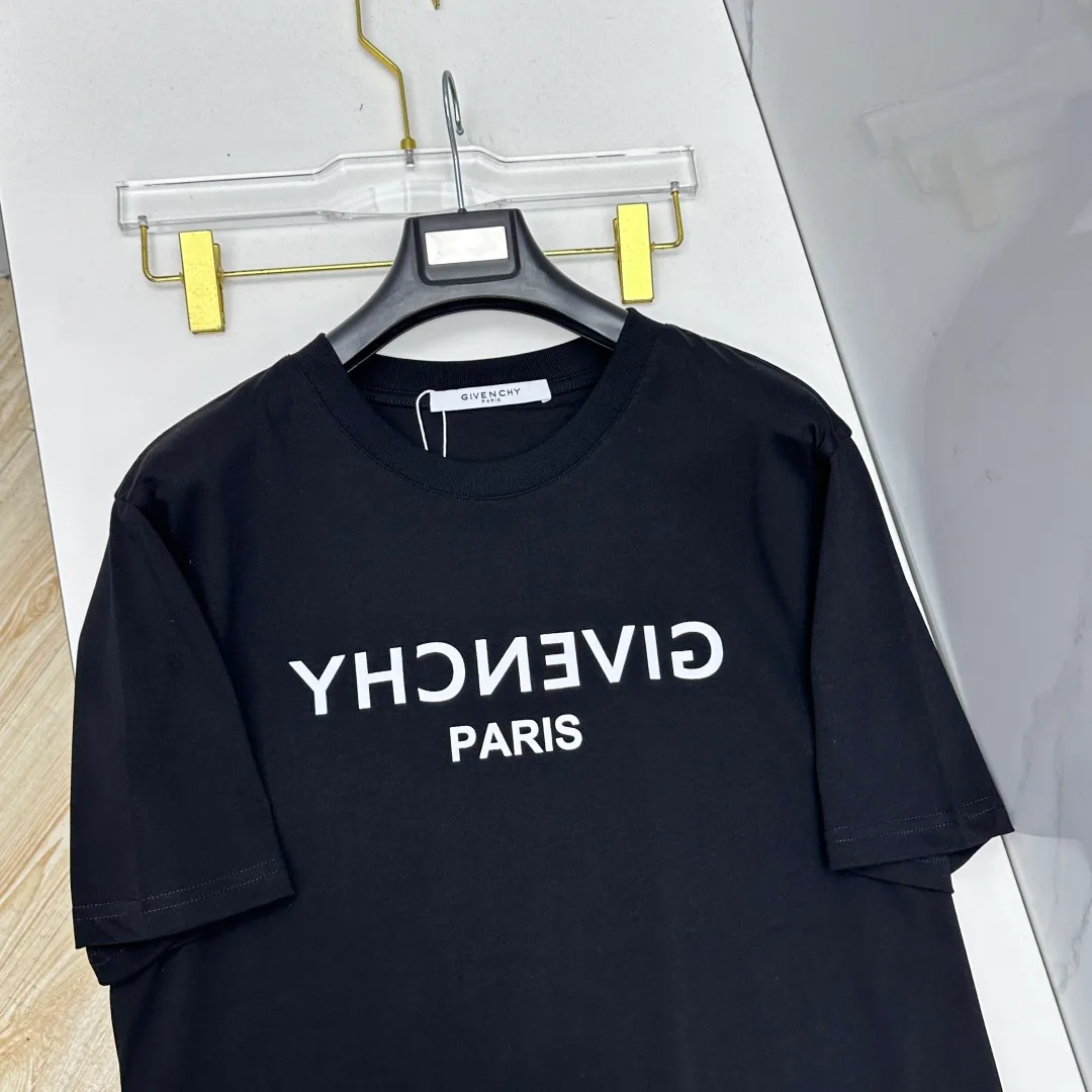 Футболки Женские Givenchy 13118853