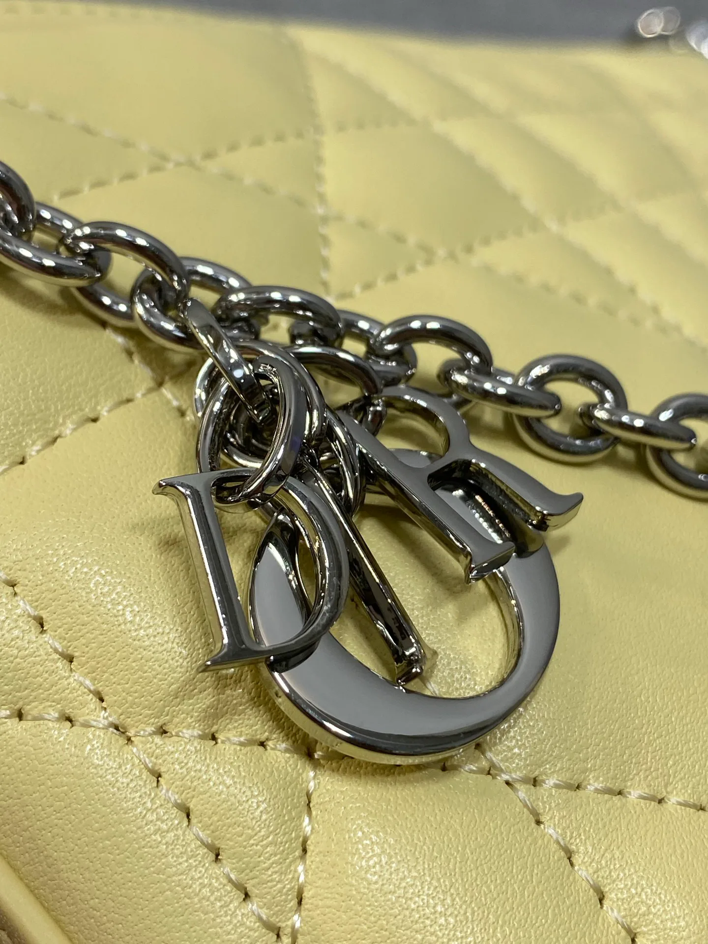 Классические Сумки Женские Christian Dior 17629537