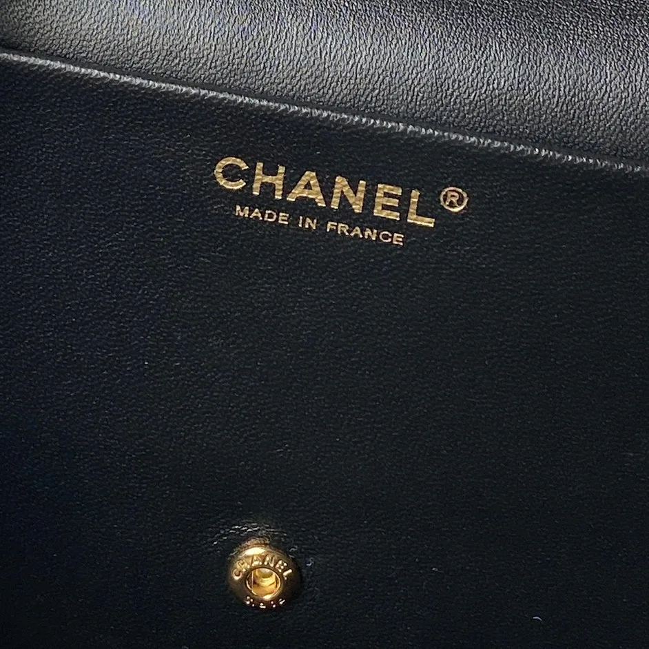 Классические Сумки Женские Chanel 18207959