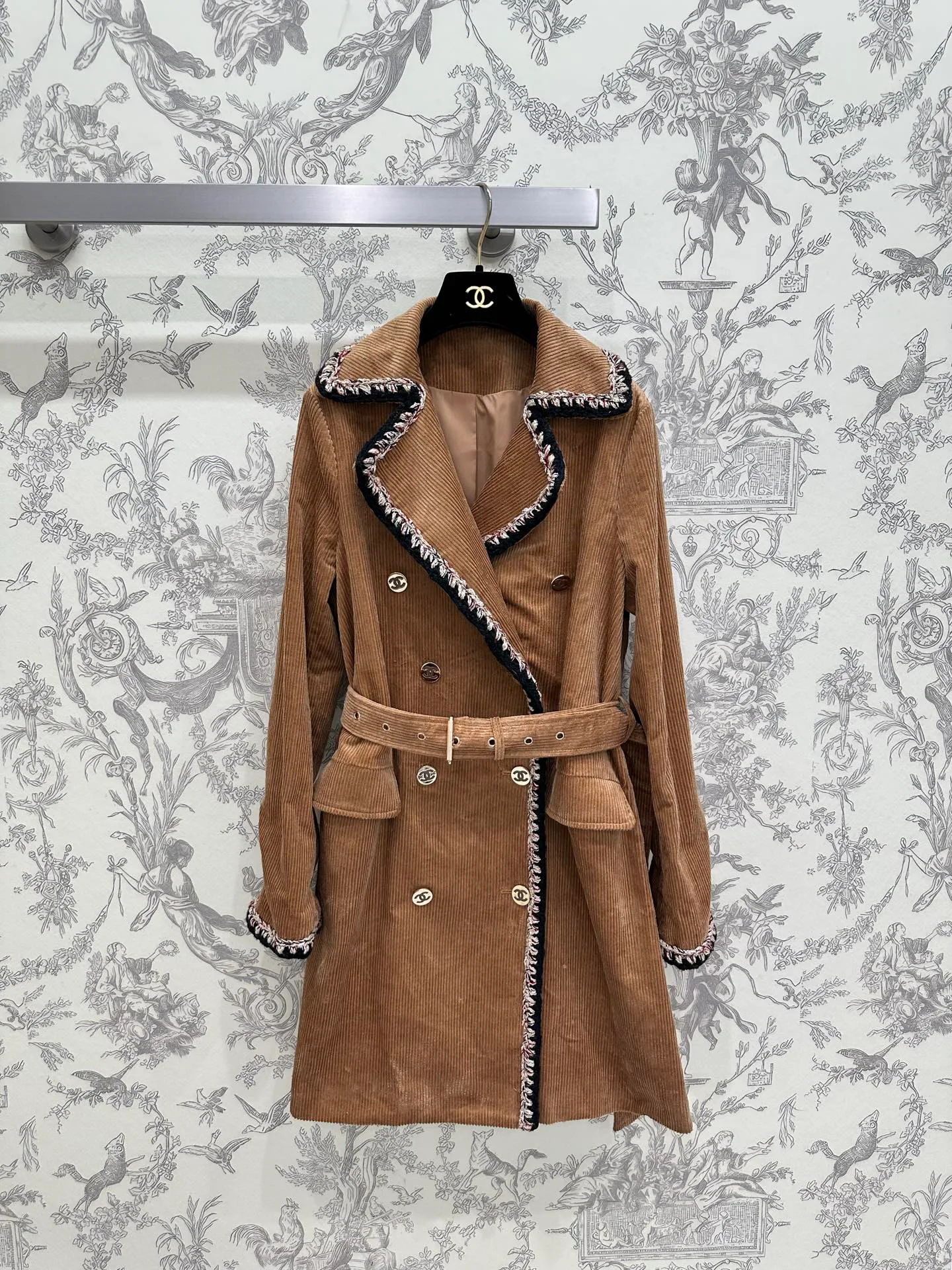 Тренчи Женские Chanel 18305748