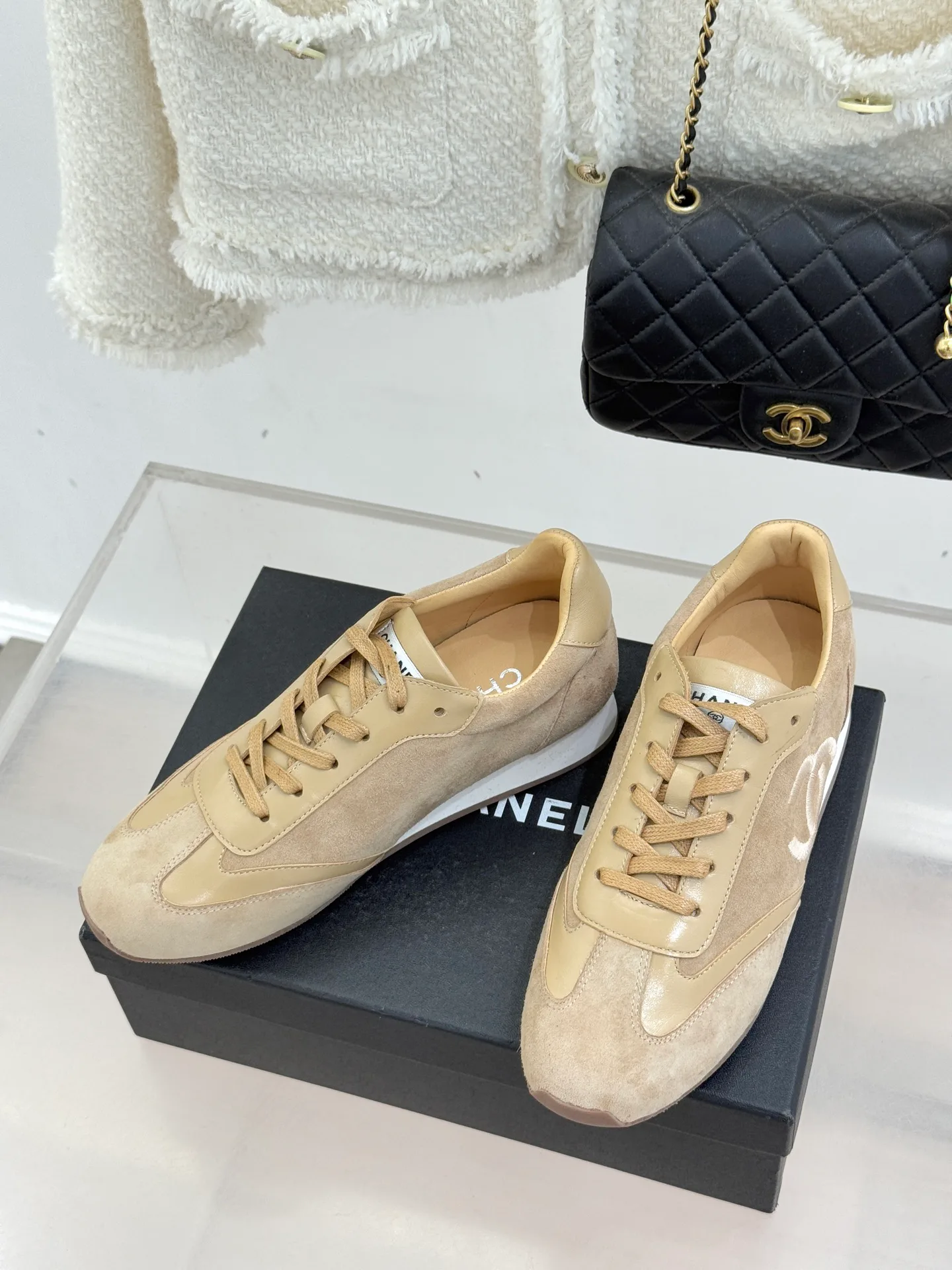 Кроссовки Женские Chanel 5605753