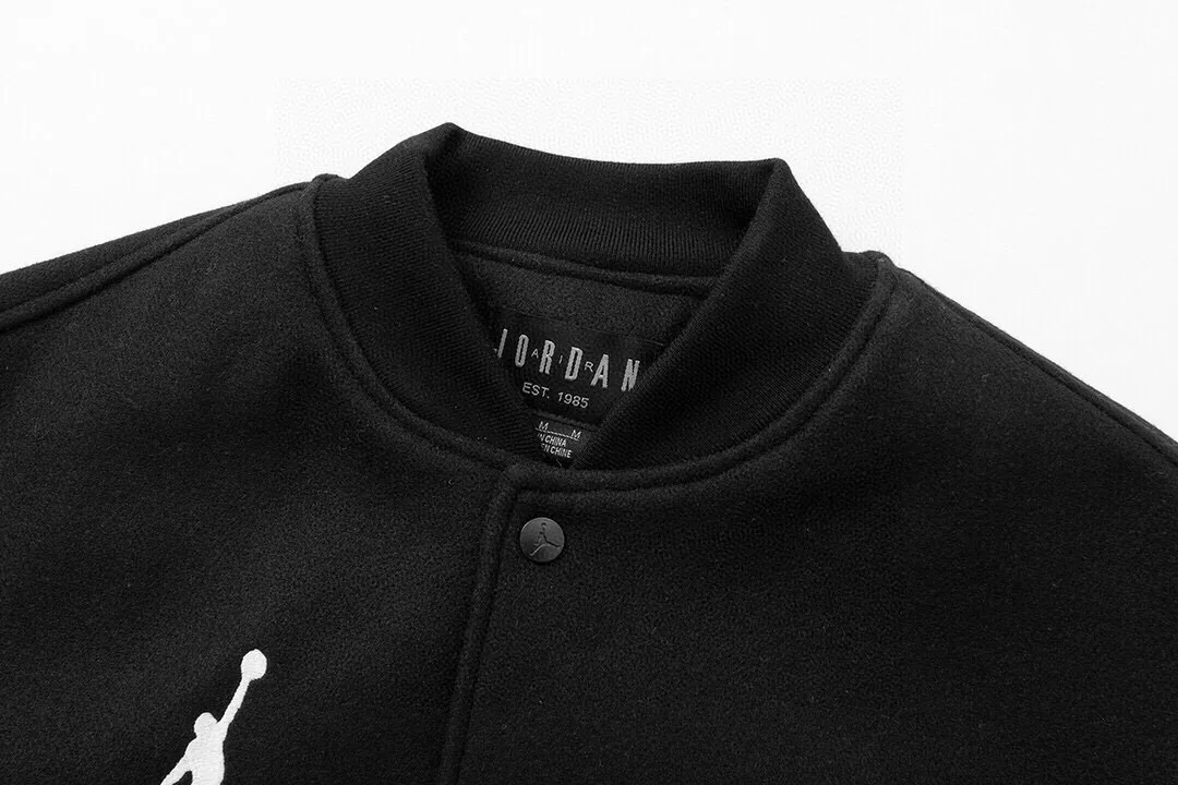 Куртки И Пуховики Мужские Air Jordan 215472