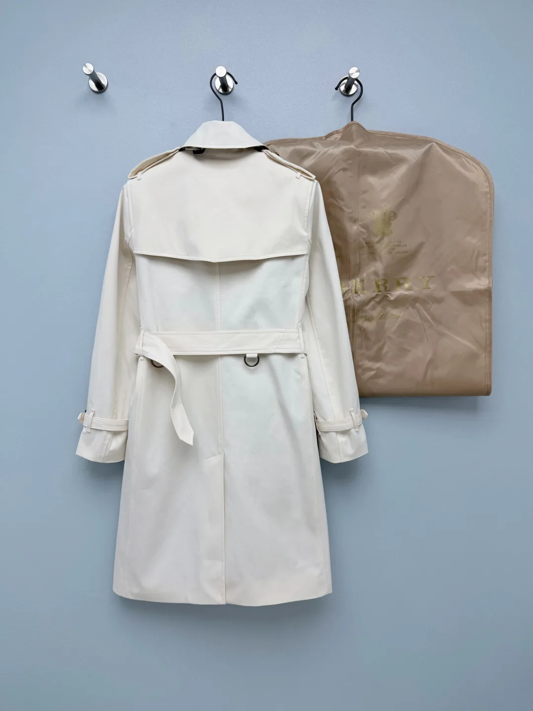 Тренчи Женские Burberry 18512923