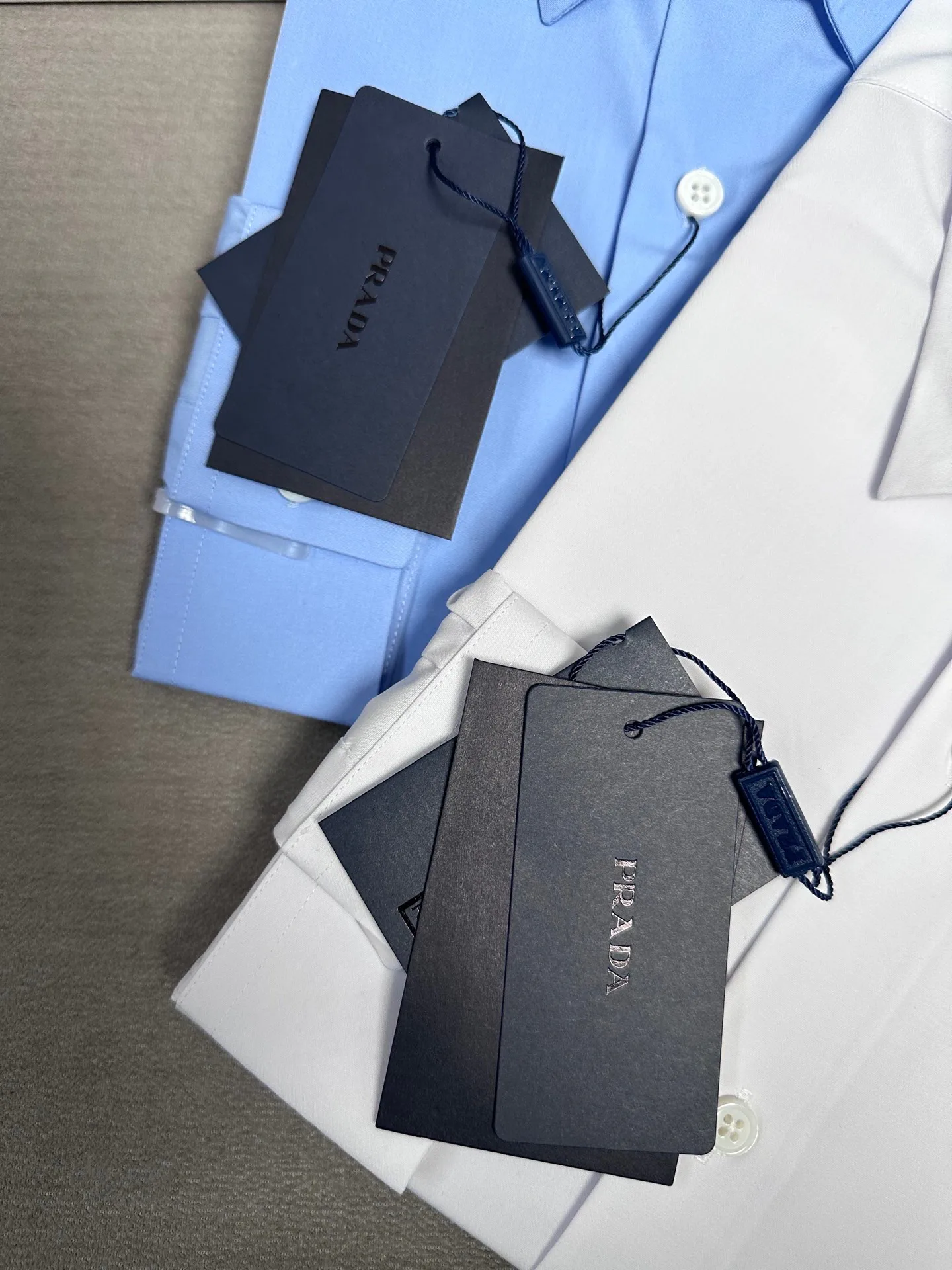 Рубашки Мужские Prada 17288476