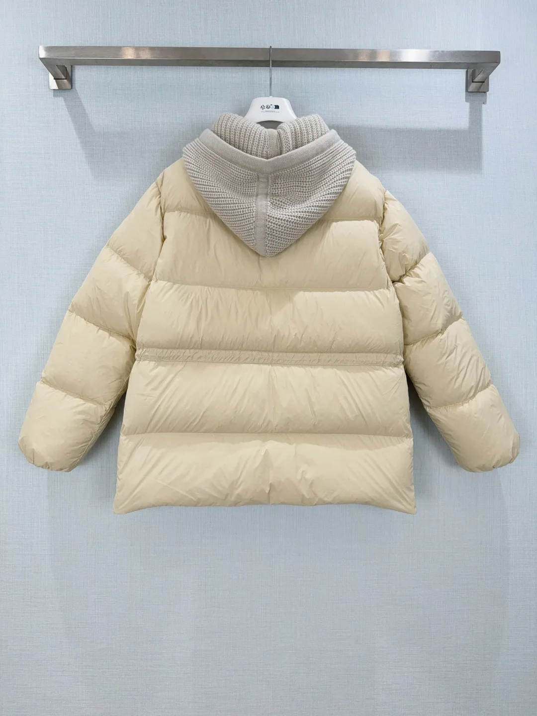 Куртки И Пуховики Женские Moncler 18898482