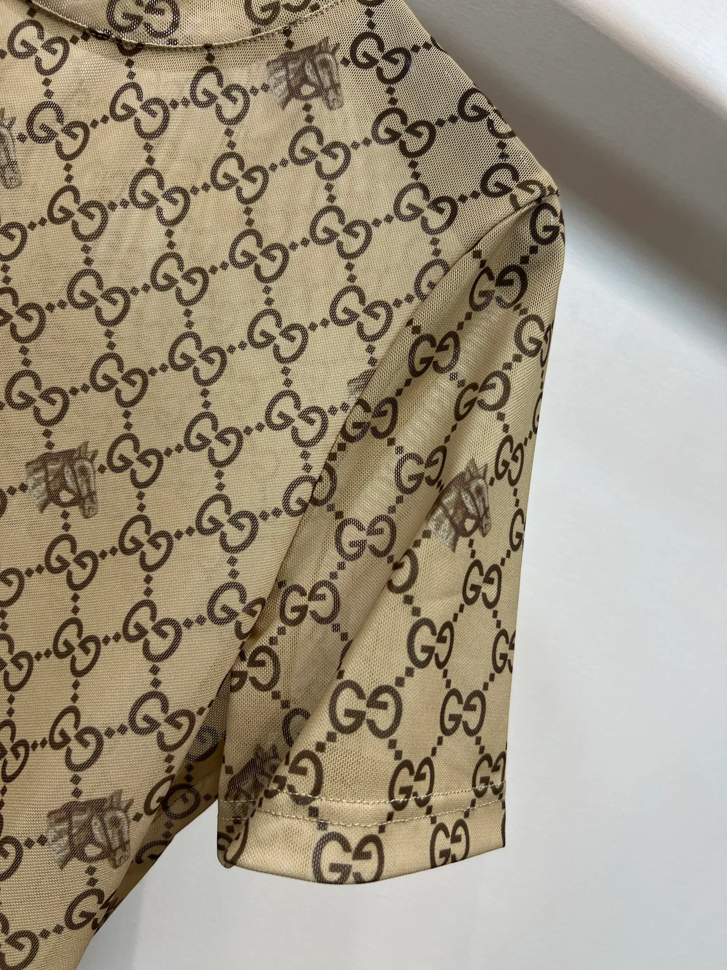 Футболки Женские Gucci 13549510
