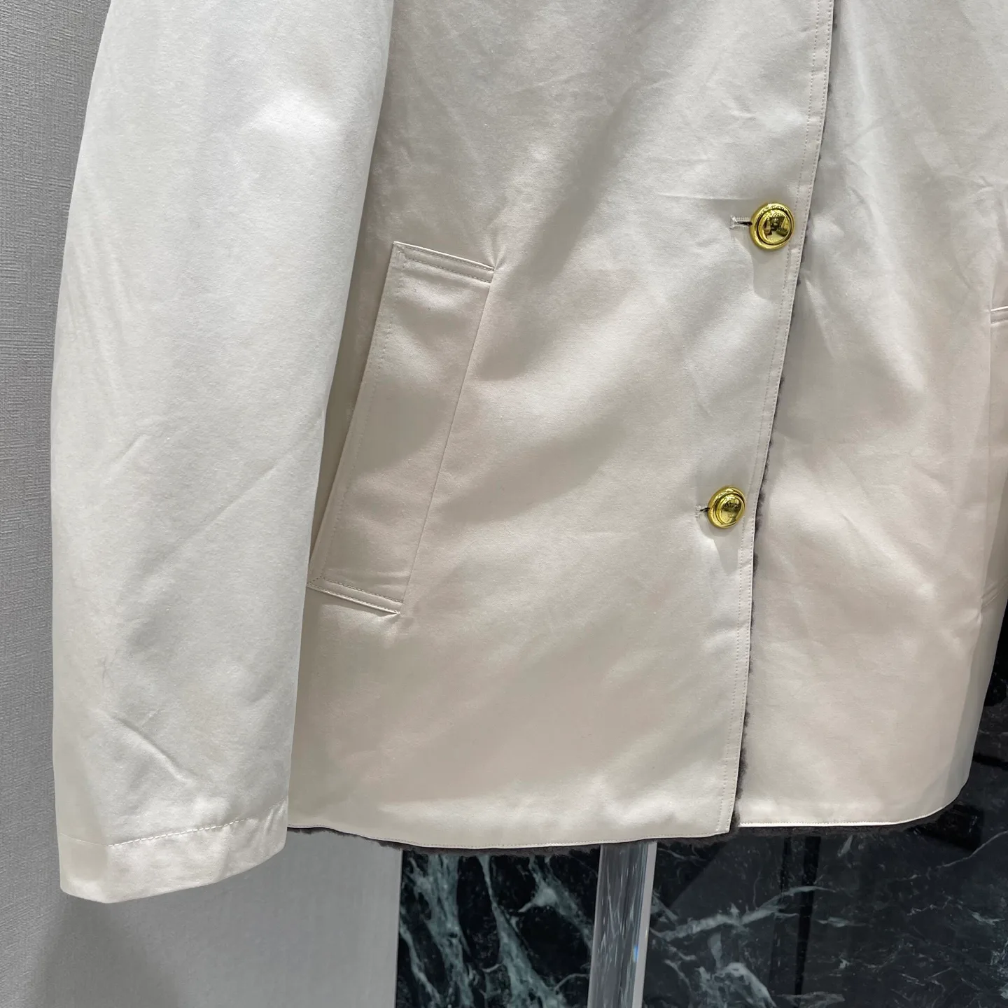 Куртки И Пуховики Женские Miu Miu 19132480