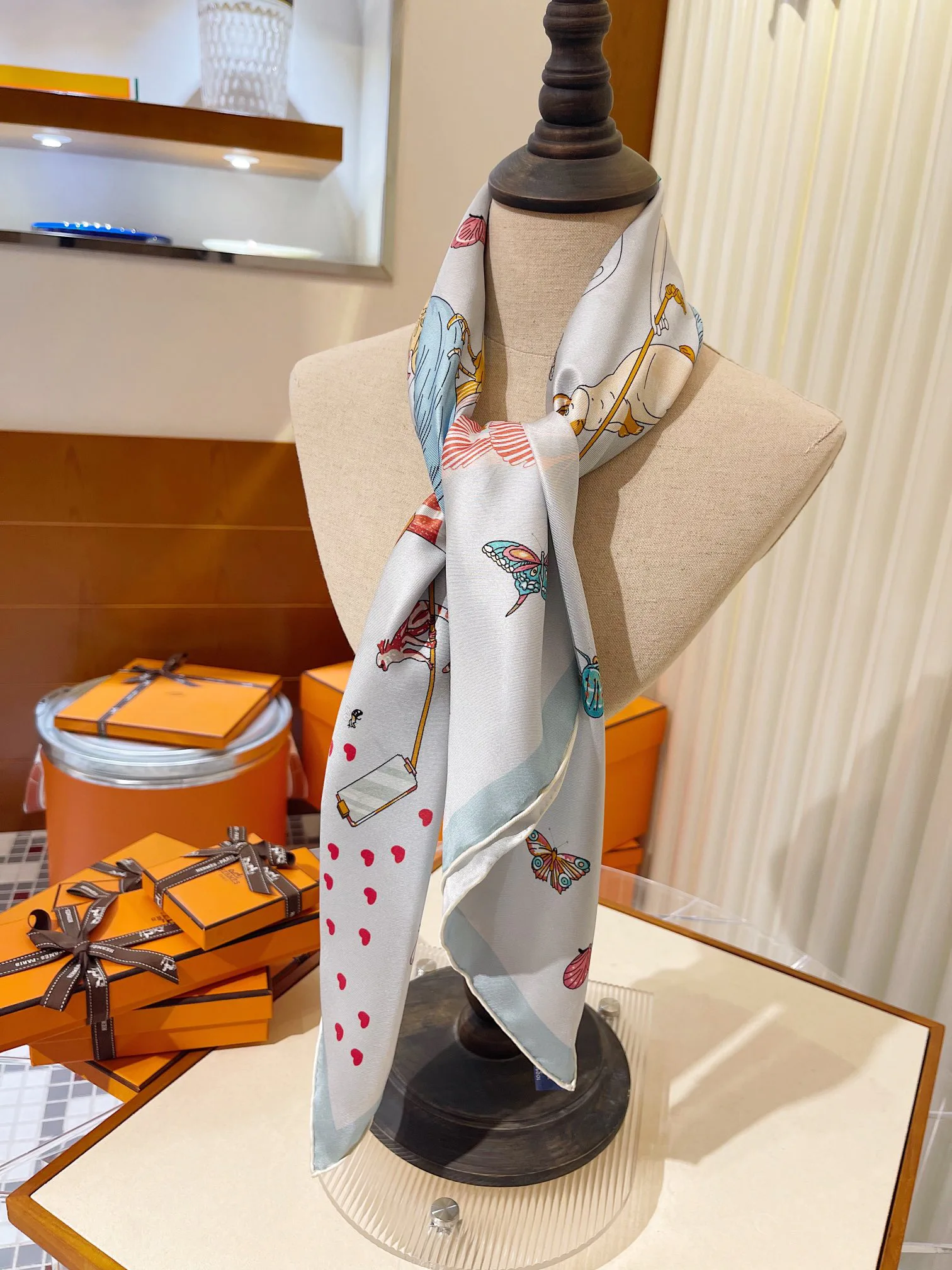 Шарфы Hermes 16240