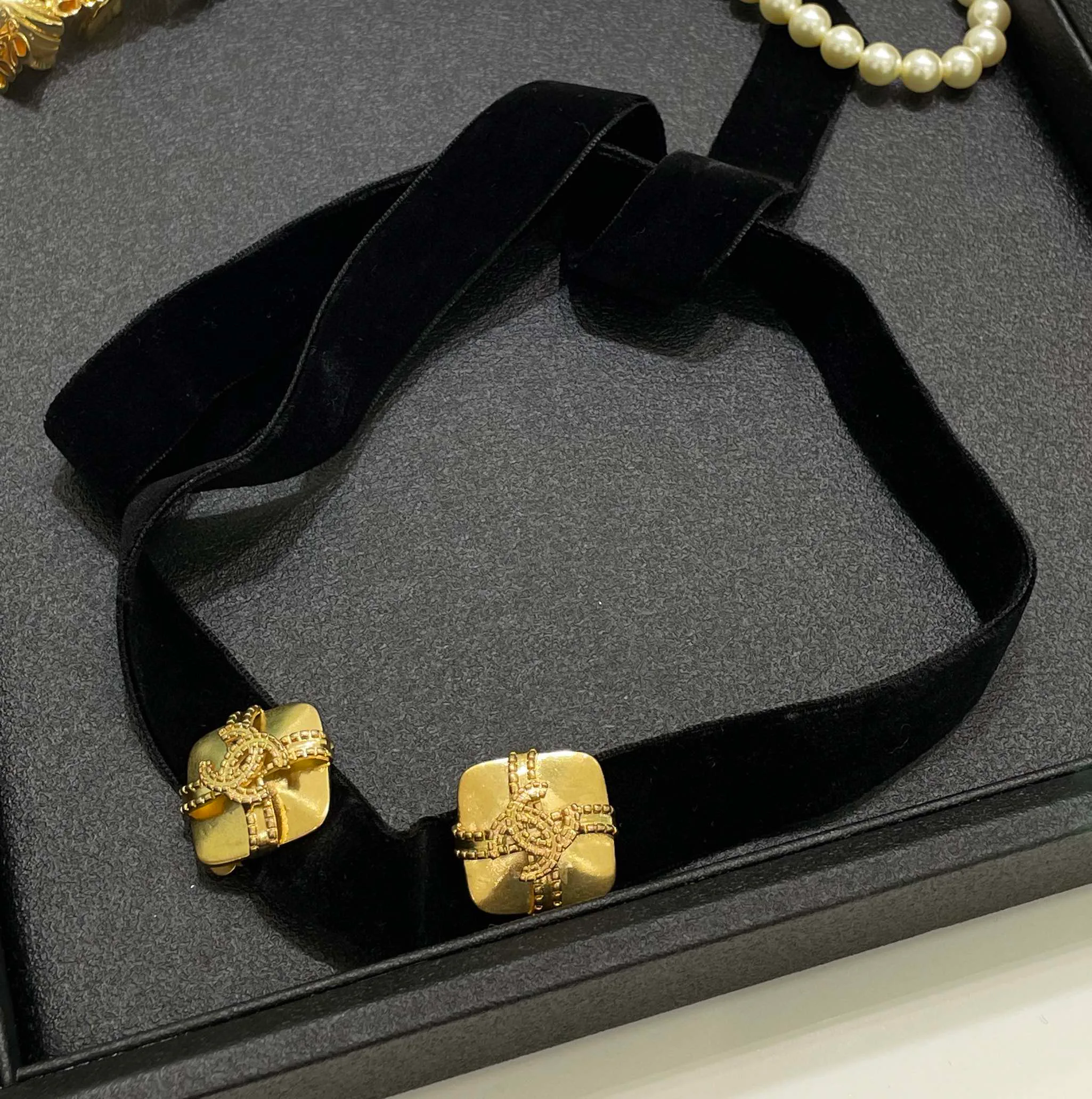 Бижутерия Chanel 26999