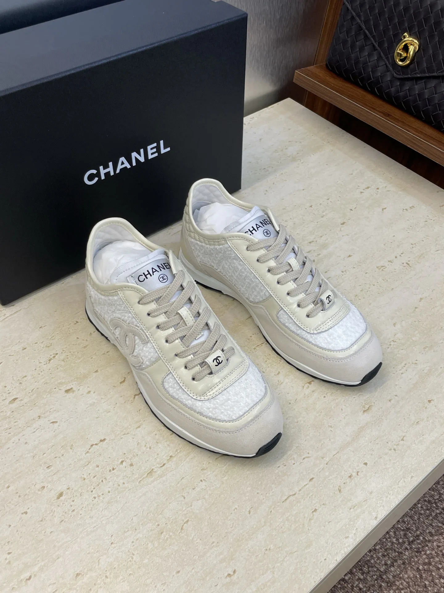 Кроссовки Женские Chanel 11498291