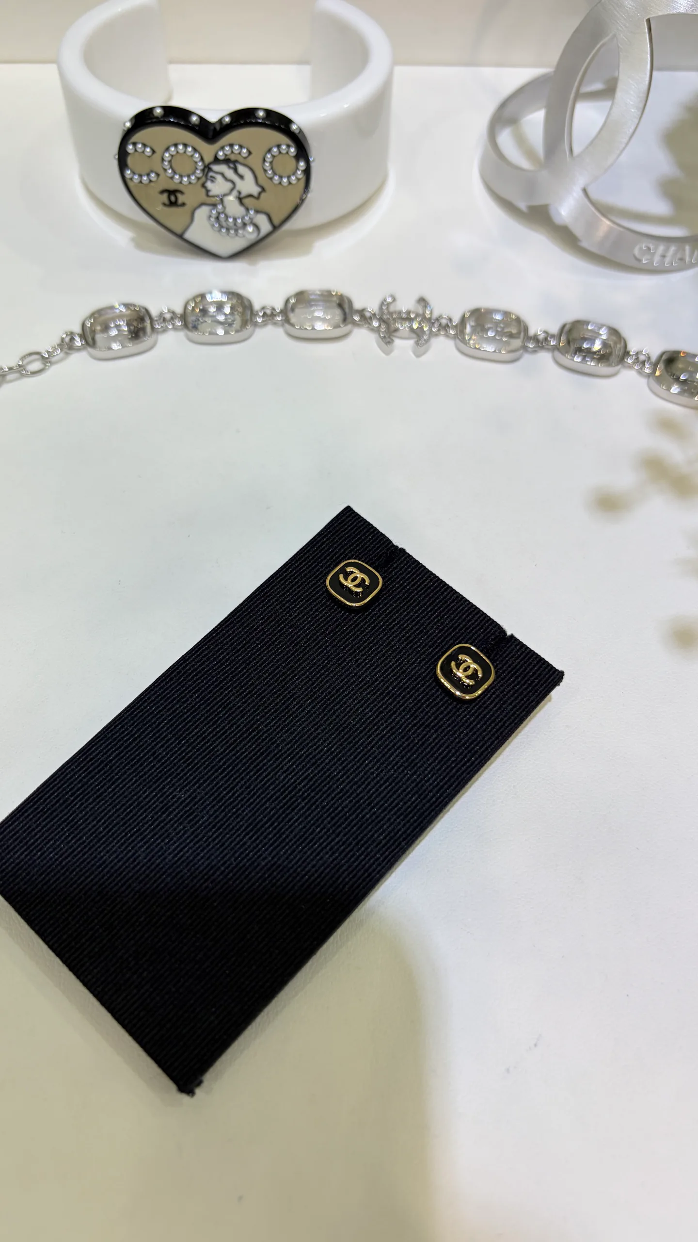 Бижутерия Chanel 18059084