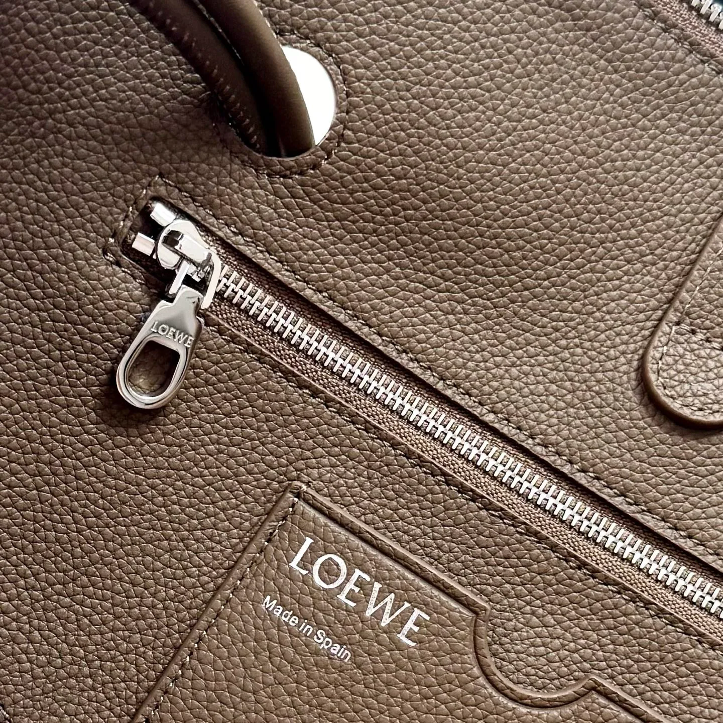 Классические Сумки Женские Loewe 690472