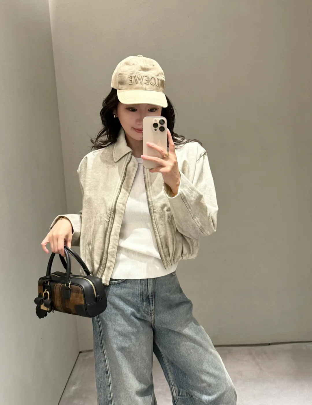 Куртки И Пуховики Женские Loewe 14130243