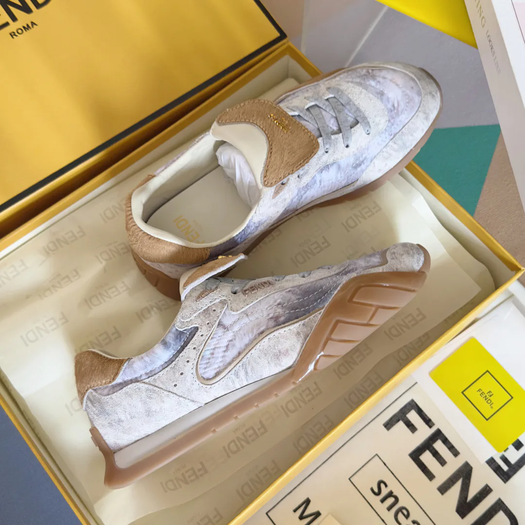 Кроссовки Женские Fendi 217581