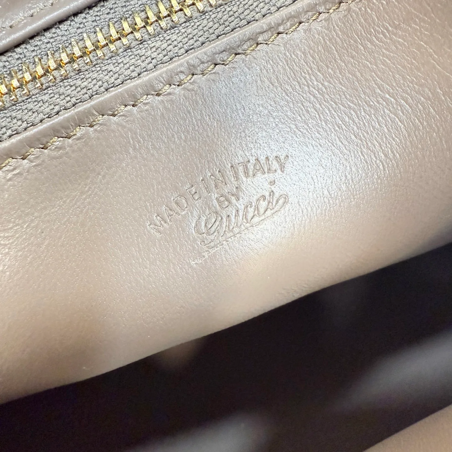 Классические Сумки Женские Gucci 17574145