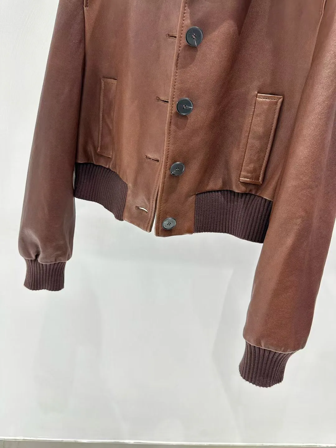 Кожаные Куртки И Дублёнки Женские Miu Miu 11428979