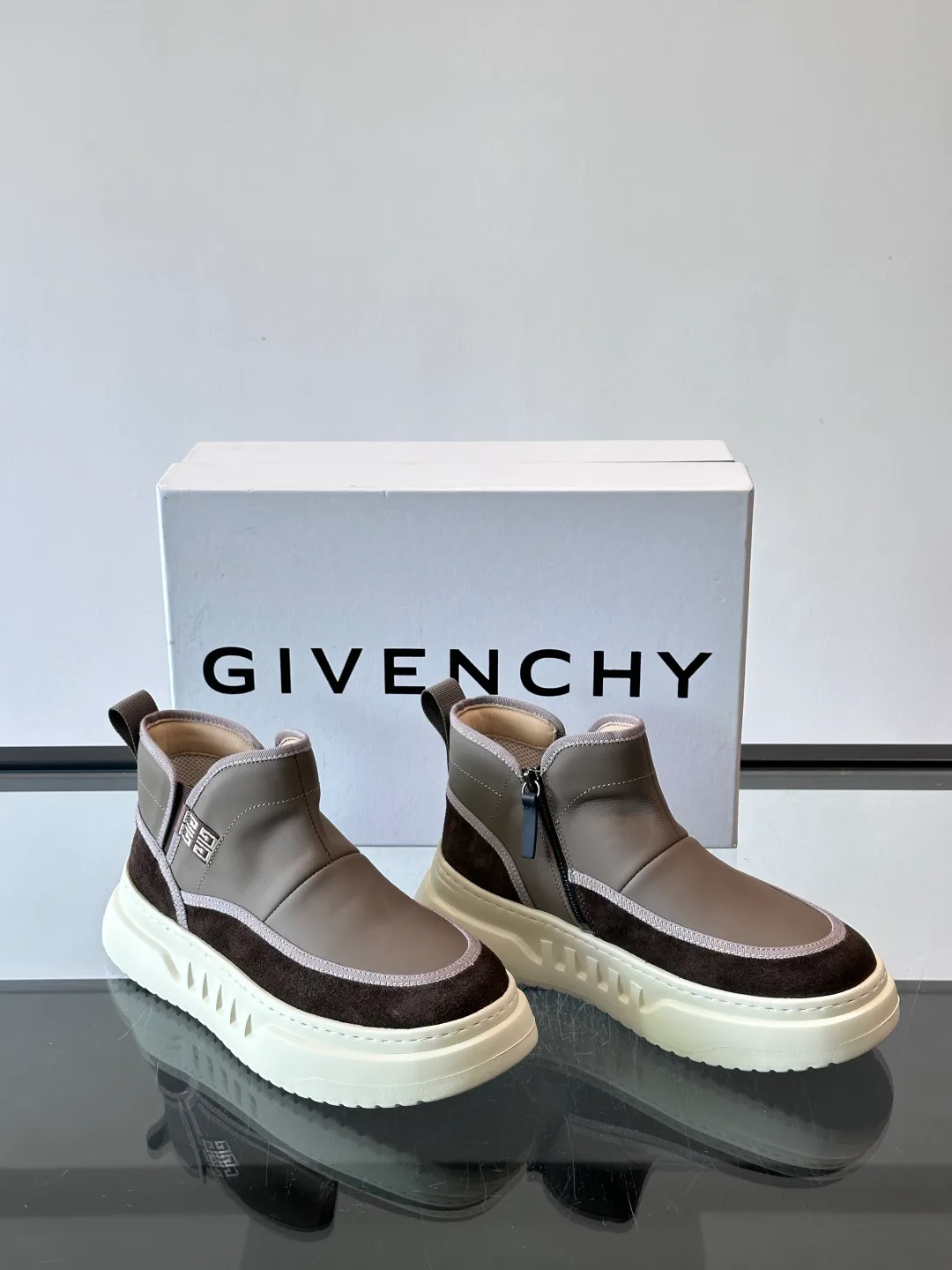 Ботинки Мужские Givenchy 2285496