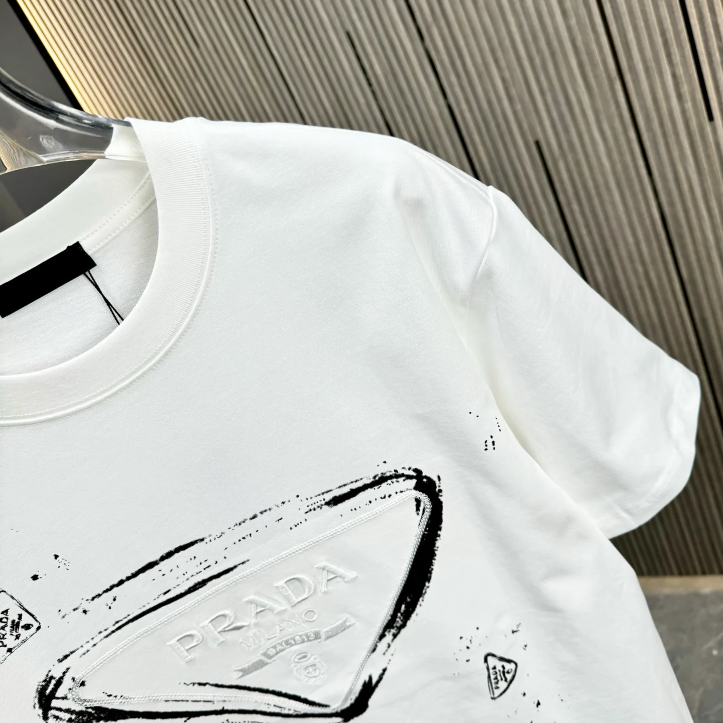 Футболки Женские Prada 1887620