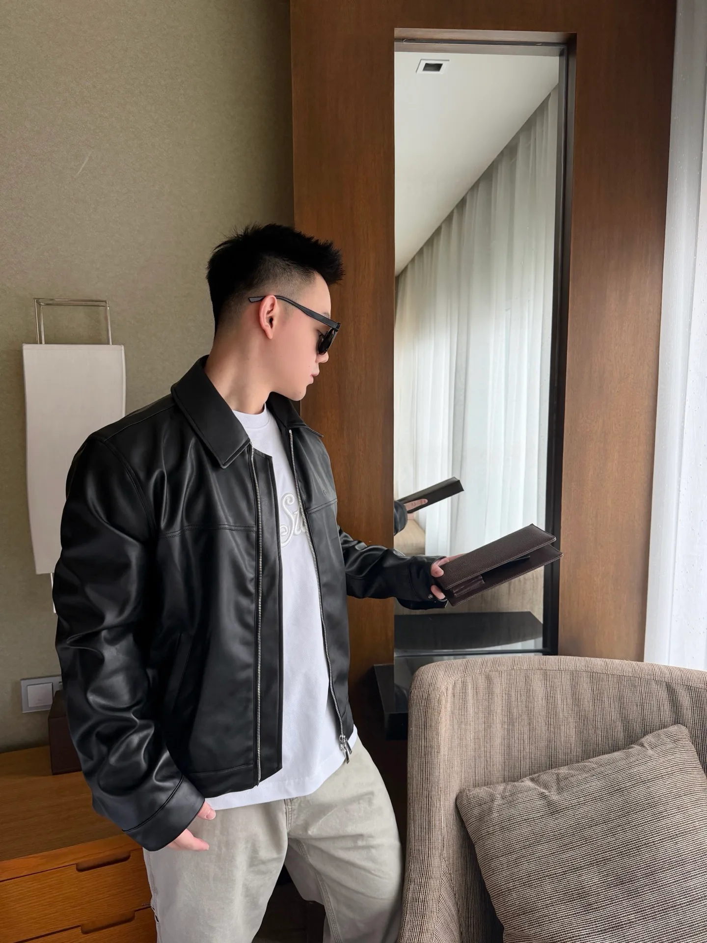 Кожаные Куртки И Дублёнки Мужские Christian Dior 5066964