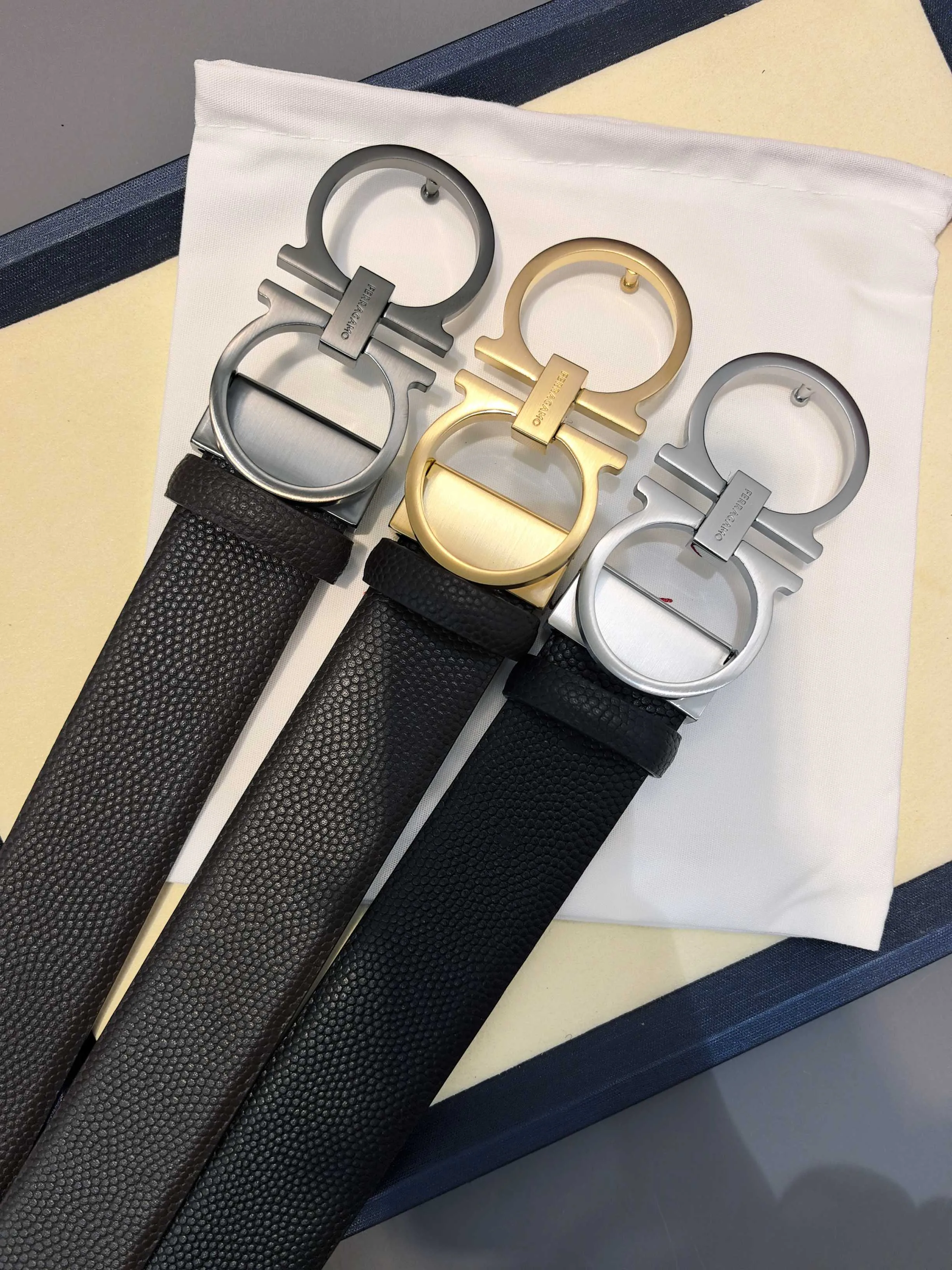 Ремни Gucci 420643