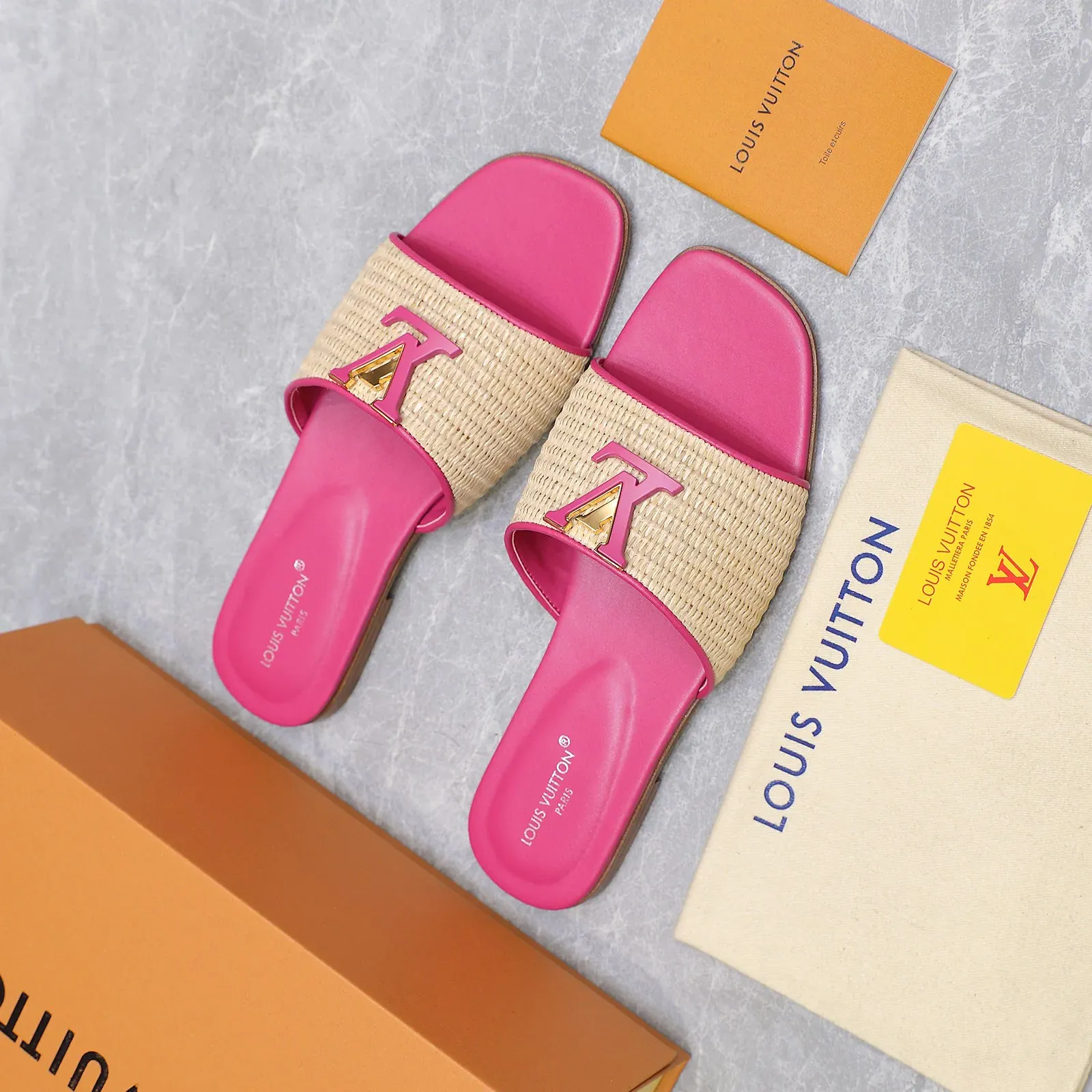Шлепанцы Женские Louis Vuitton 491973