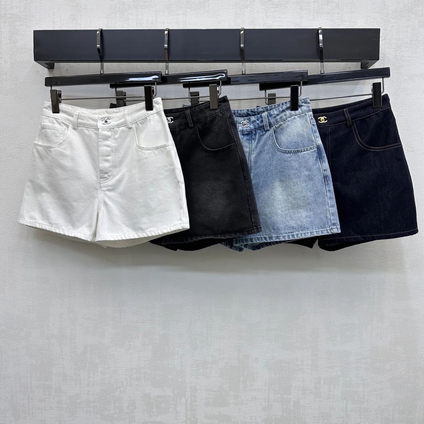 Шорты Женские Chanel 12925680