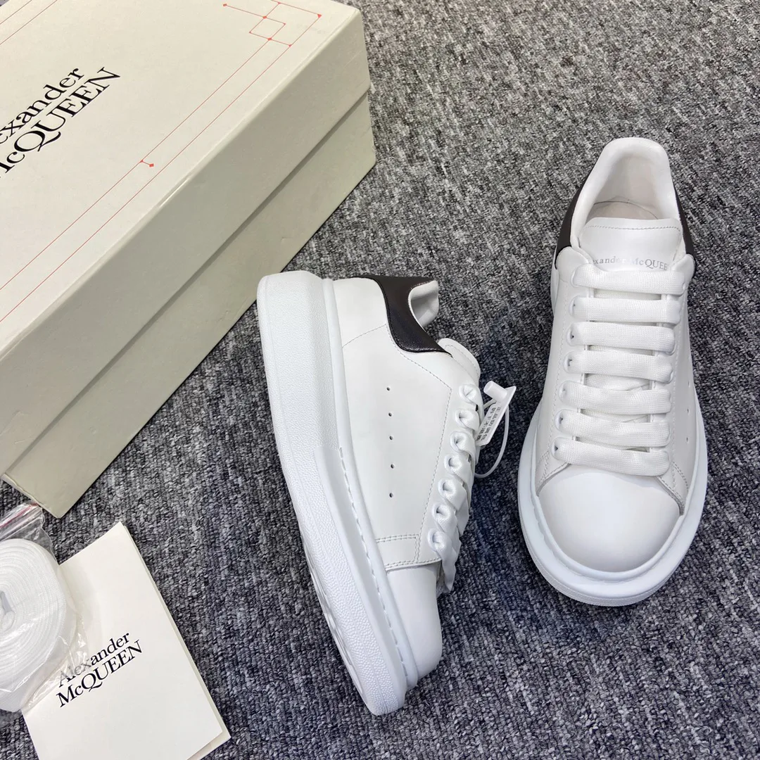 Кроссовки Женские Alexander Mcqueen 17963414