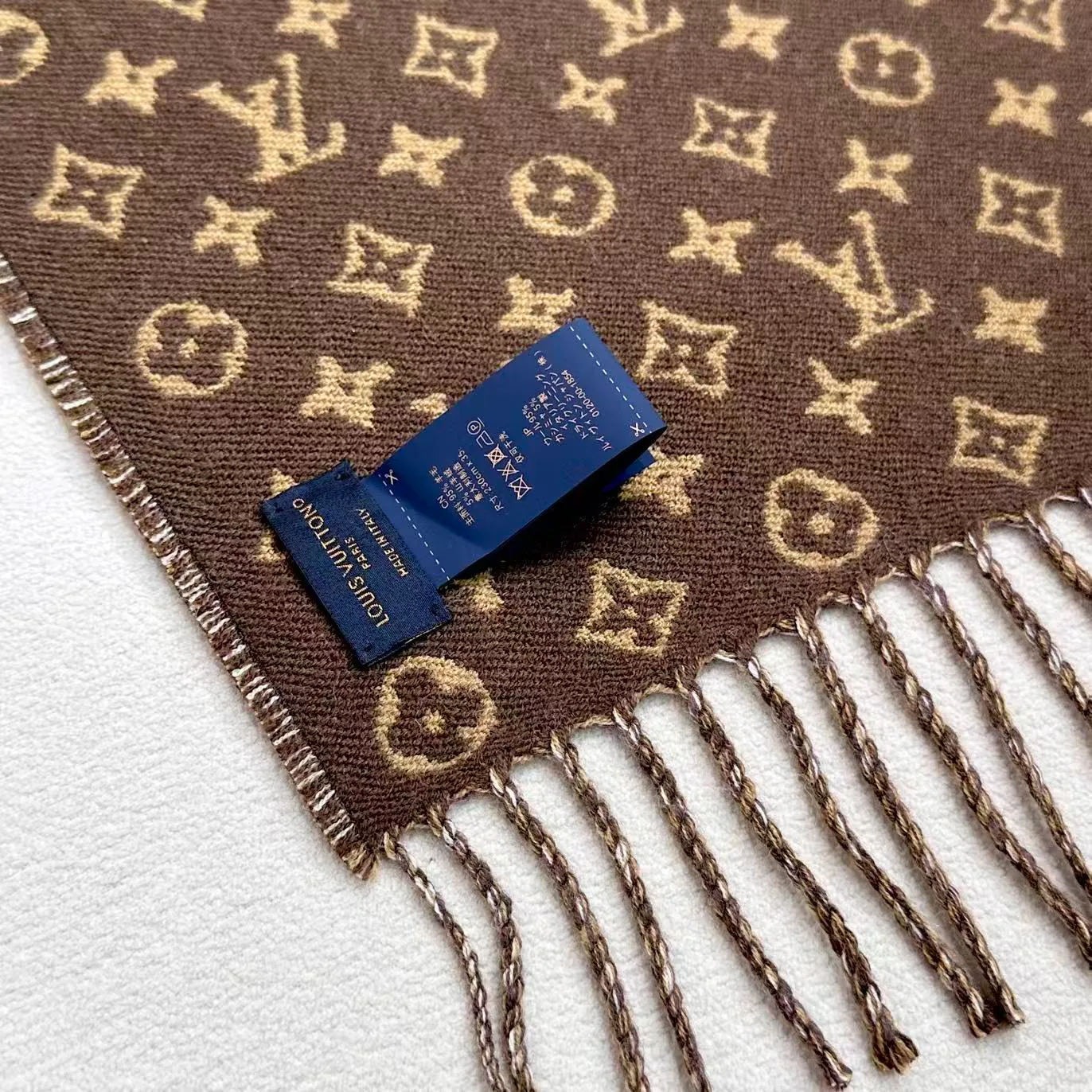 Шарфы Louis Vuitton 1152008