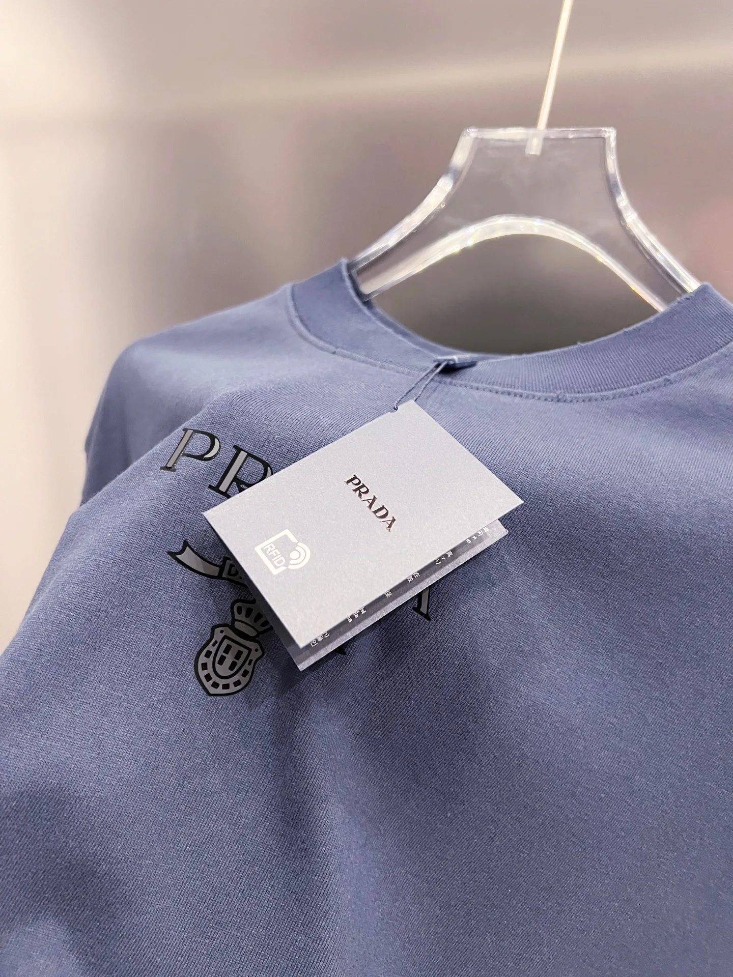 Футболки Мужские Prada 17662800