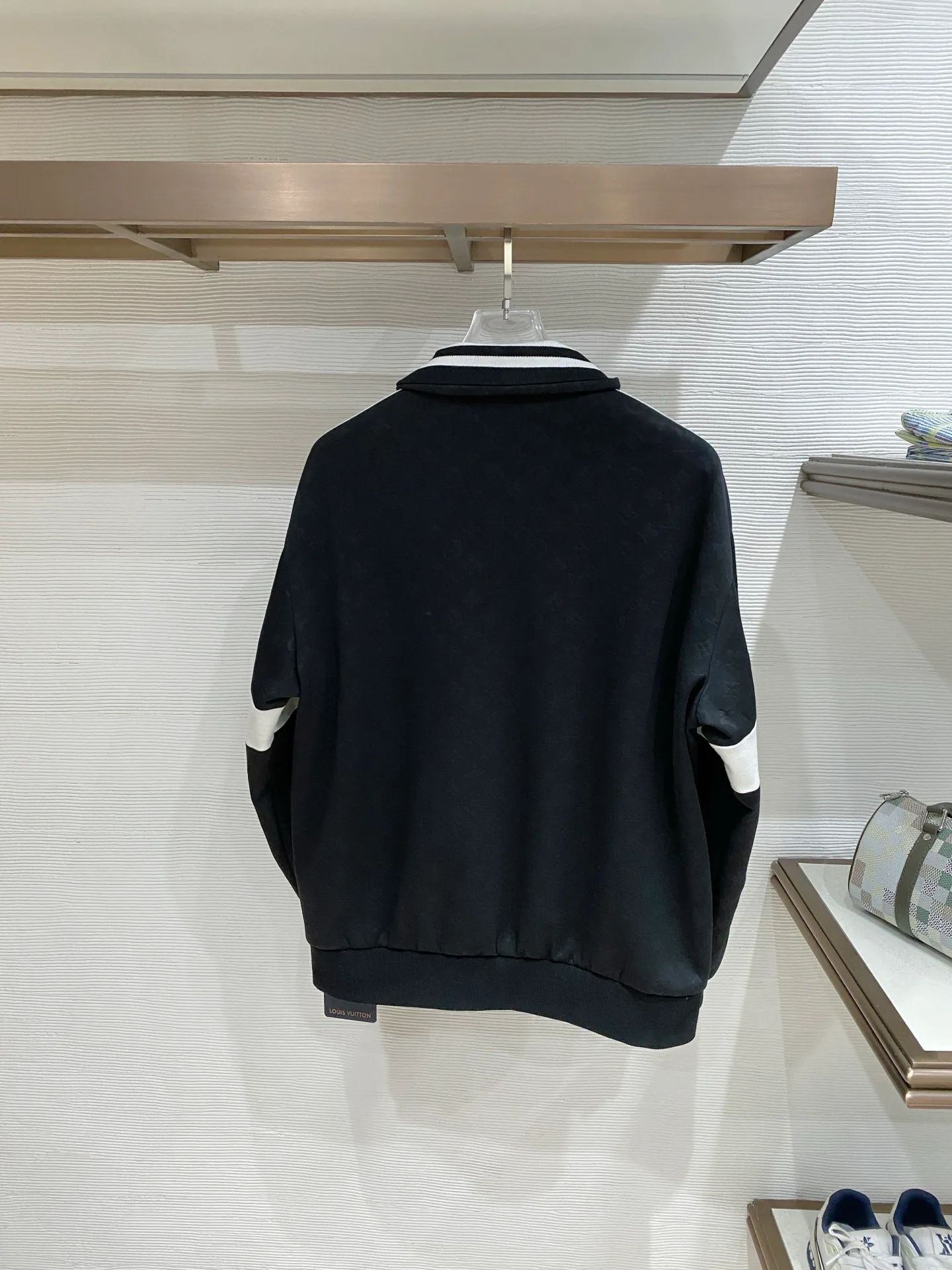 Куртки И Пуховики Мужские Louis Vuitton 10479661