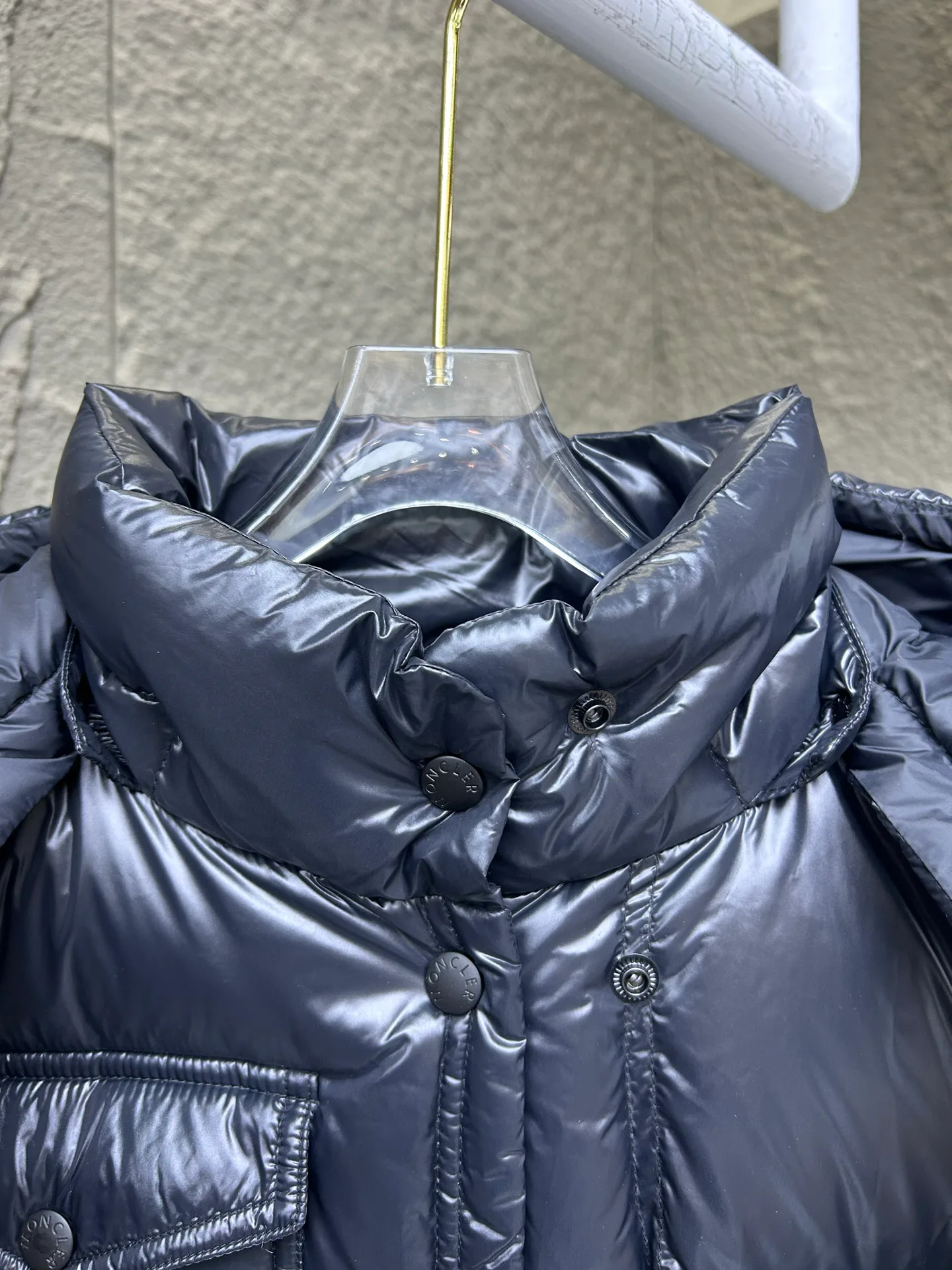 Куртки И Пуховики Женские Moncler 18875965