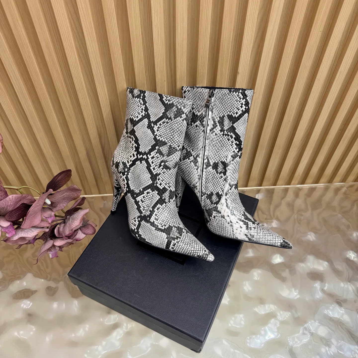 Ботильоны Женские Saint Laurent 18663507