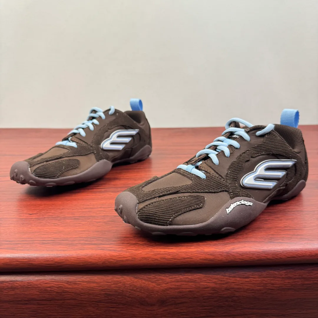 Кроссовки Женские Balenciaga 5543031