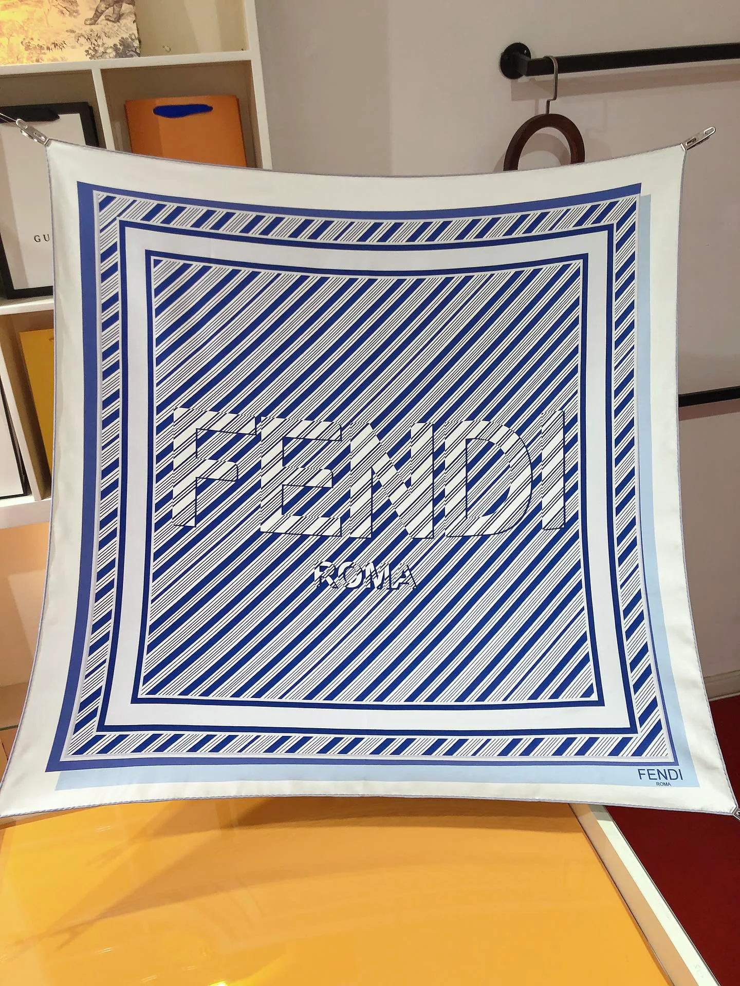 Шарфы Fendi 32537