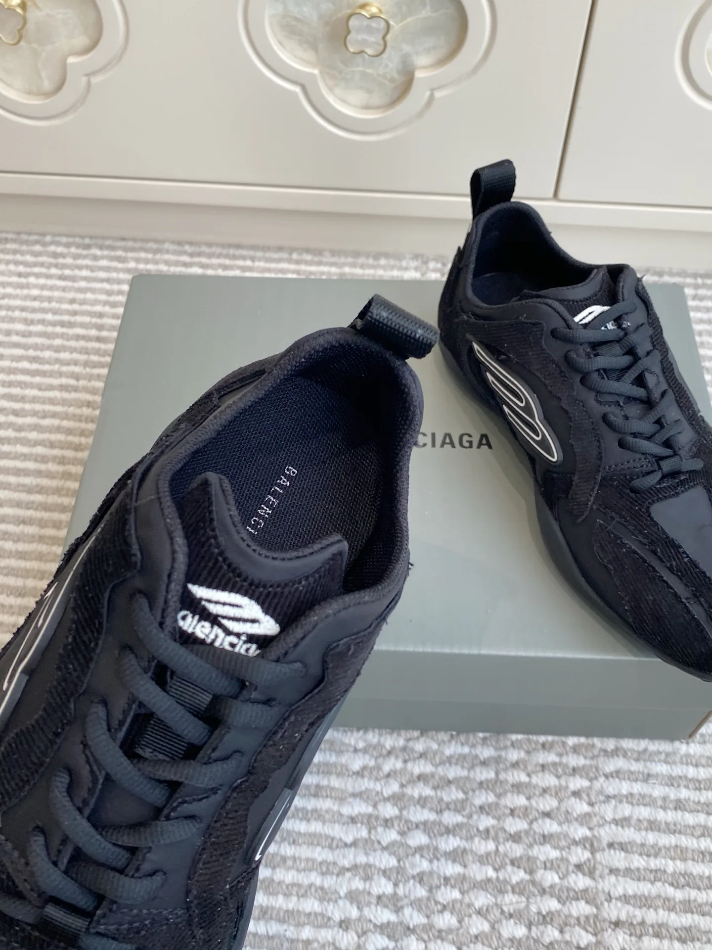 Кроссовки Женские Balenciaga 11238014