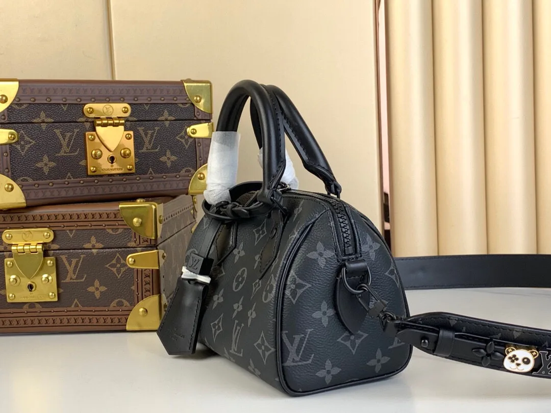 Сумки На Ремне Женские Louis Vuitton 18227597