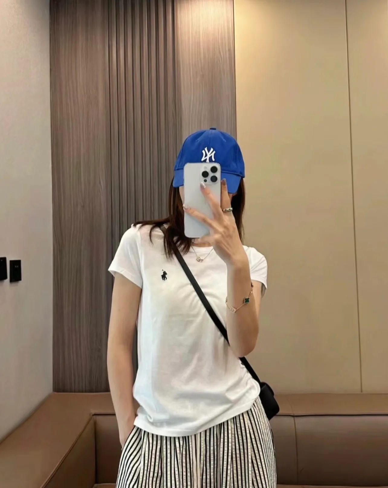 Футболки Женские Ralph Lauren 18308218