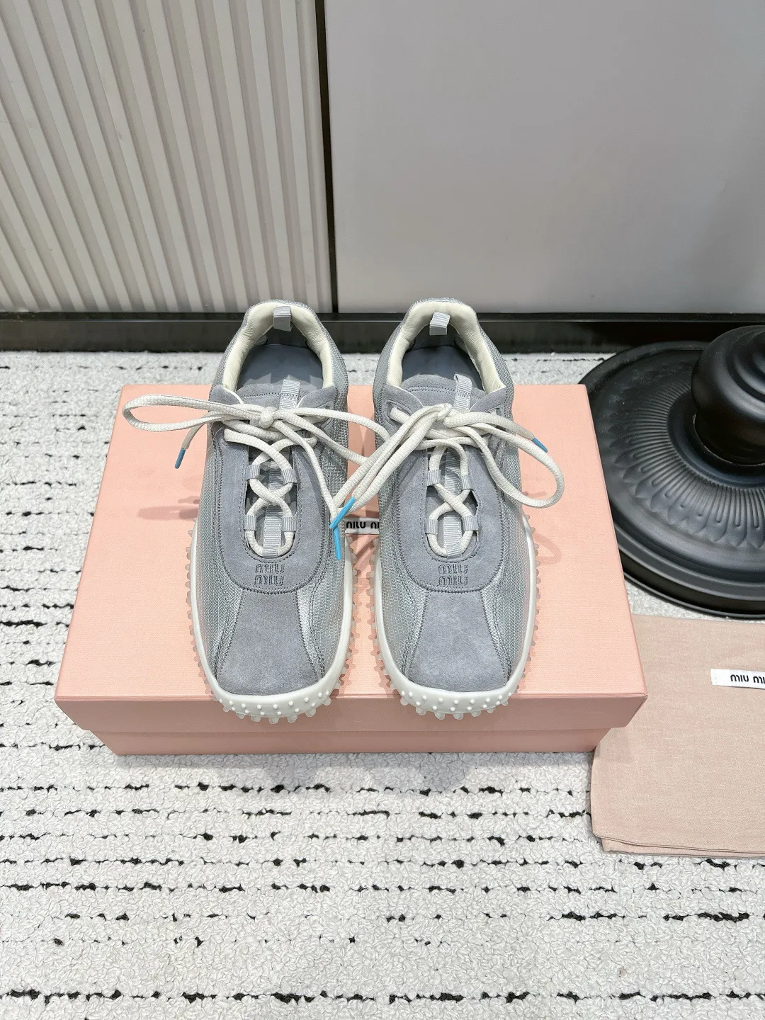 Кроссовки Женские Miu Miu 17578020