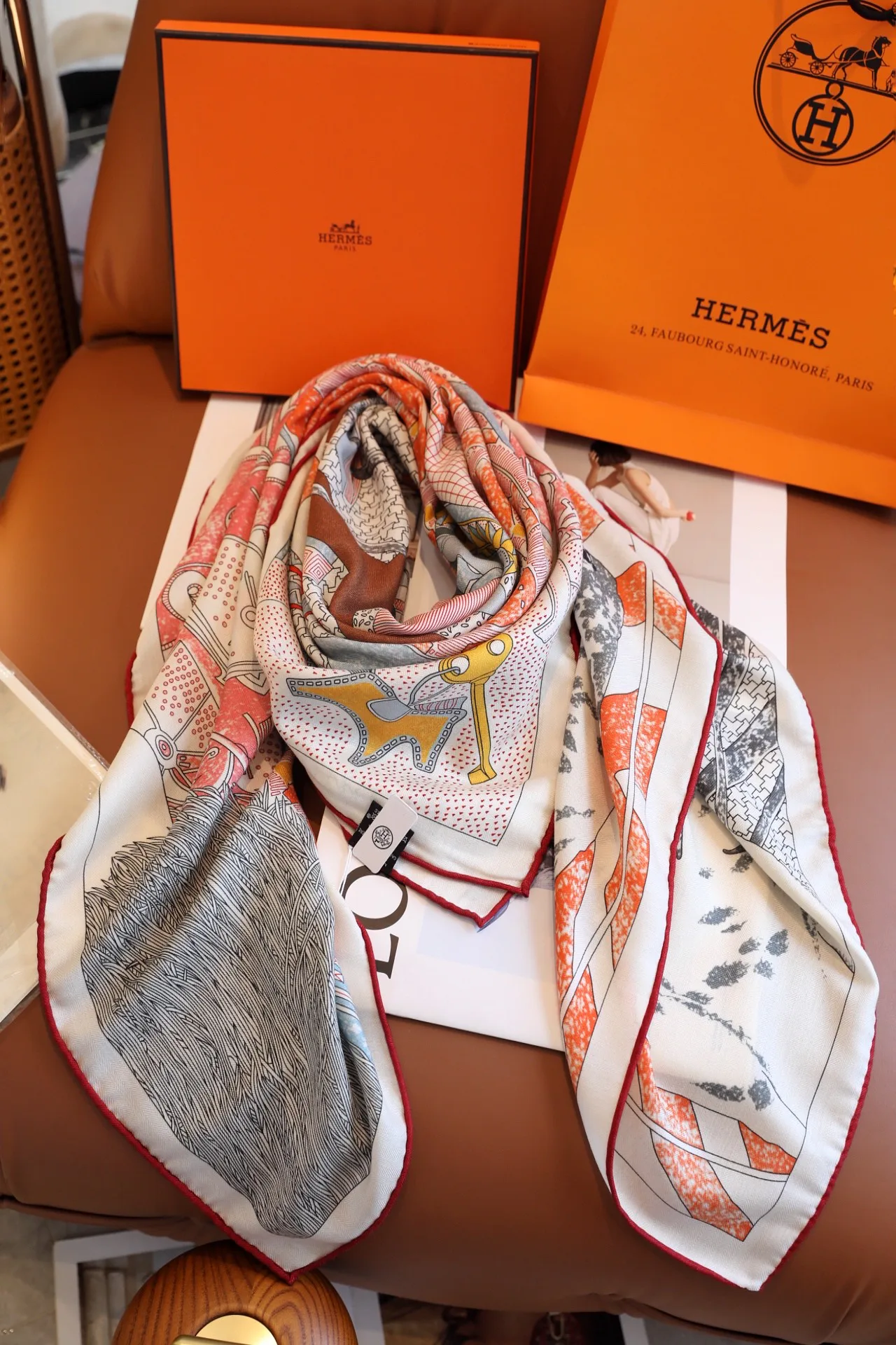 Шарфы Hermes 136712