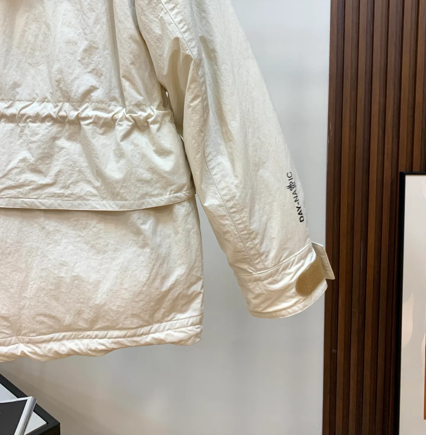 Куртки И Пуховики Женские Moncler 1181105