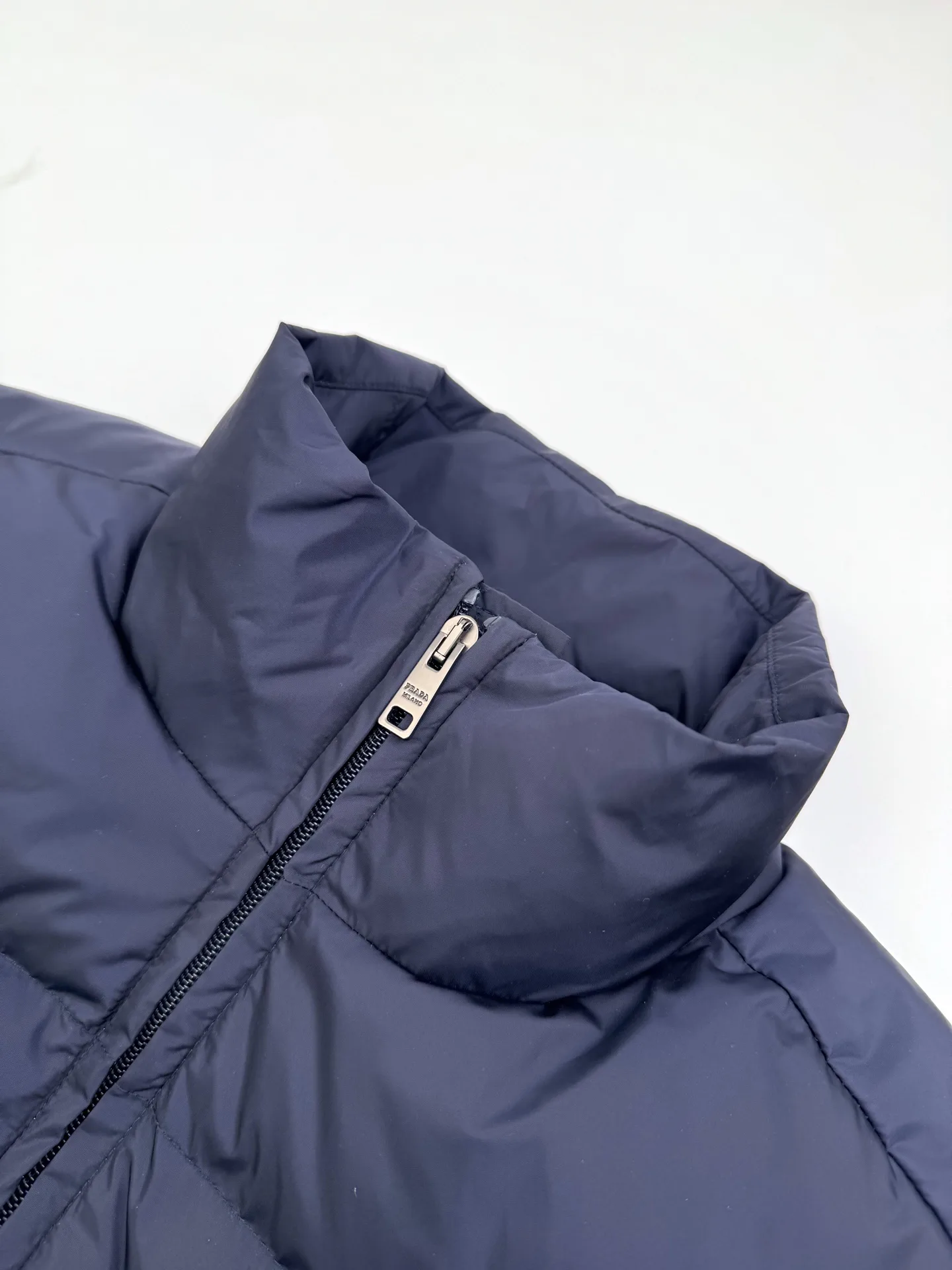 Куртки И Пуховики Женские Prada 17216825