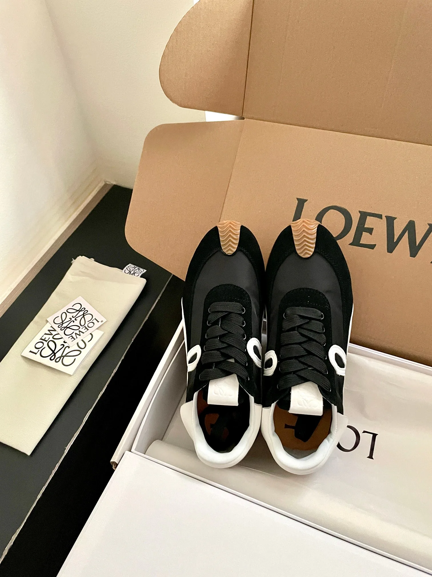 Кроссовки Женские Loewe 10822576